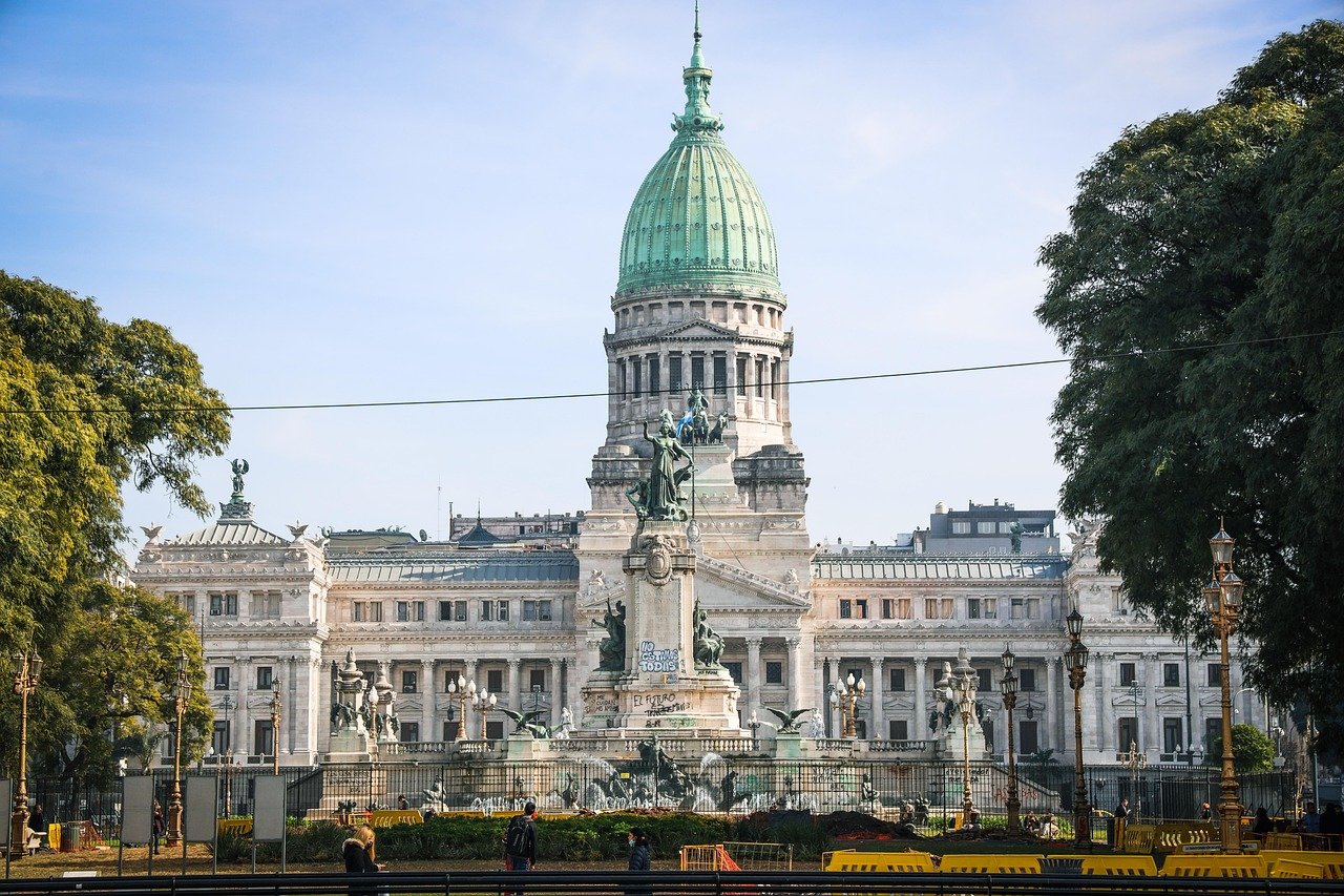 Buenos Aires Plaza de Mayo pink house tourist attraction Argentina
