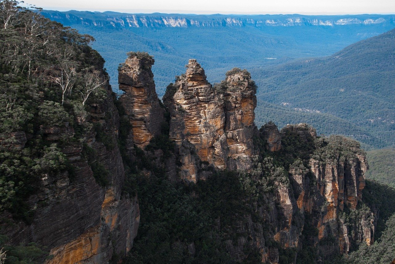 Three Sisters rock formation in Blue Mountains New South Wales Australia