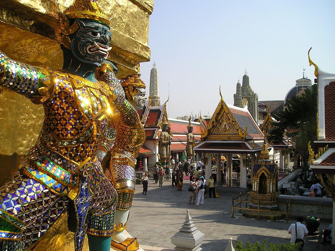 Buddhaisawan Chapel Bangkok royal Thailand murals historic