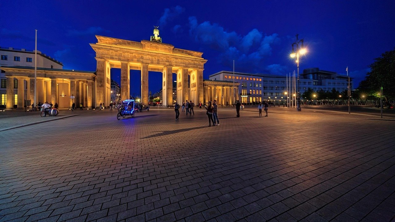 Brandenburg Gate Berlin panorama dusk blue architecture